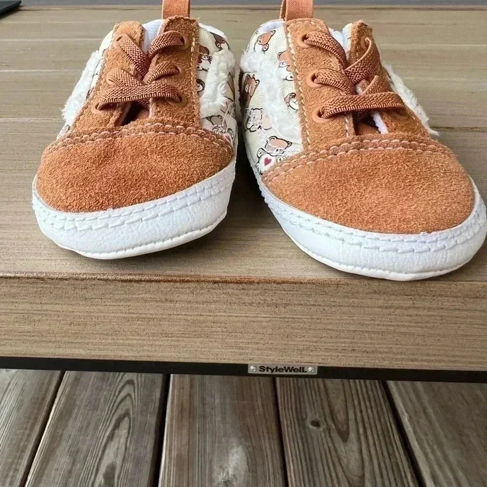 Vans Baby Walker Shoes Tan Brown with Cream Pattern
